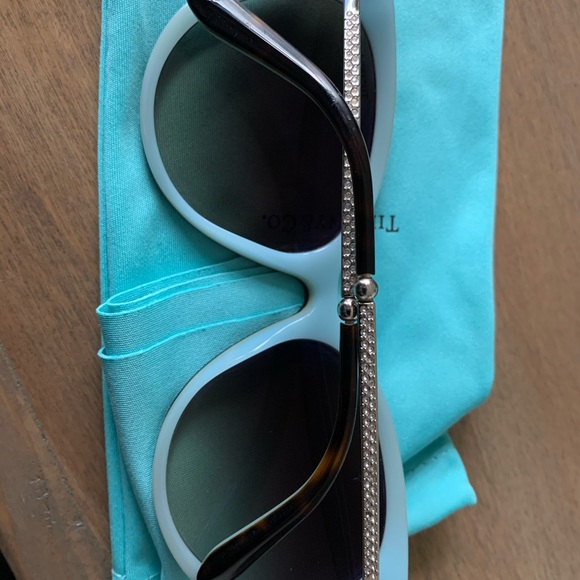 Tiffany & Co. Women’s sunglasses main image 5